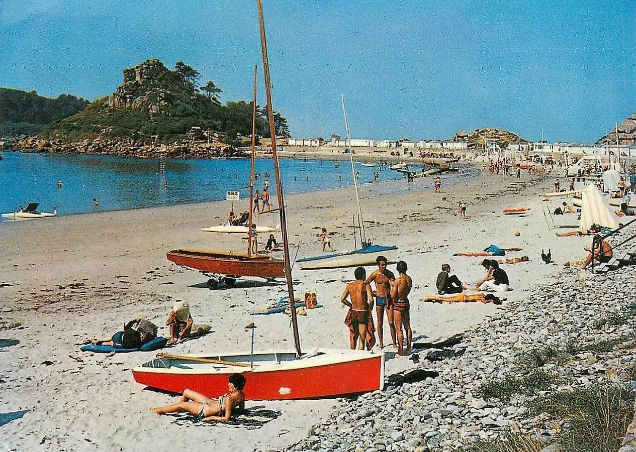 Les Pieds Dans L Eau Acces A La Plage Depuis La Residence Trébeurden Apartment