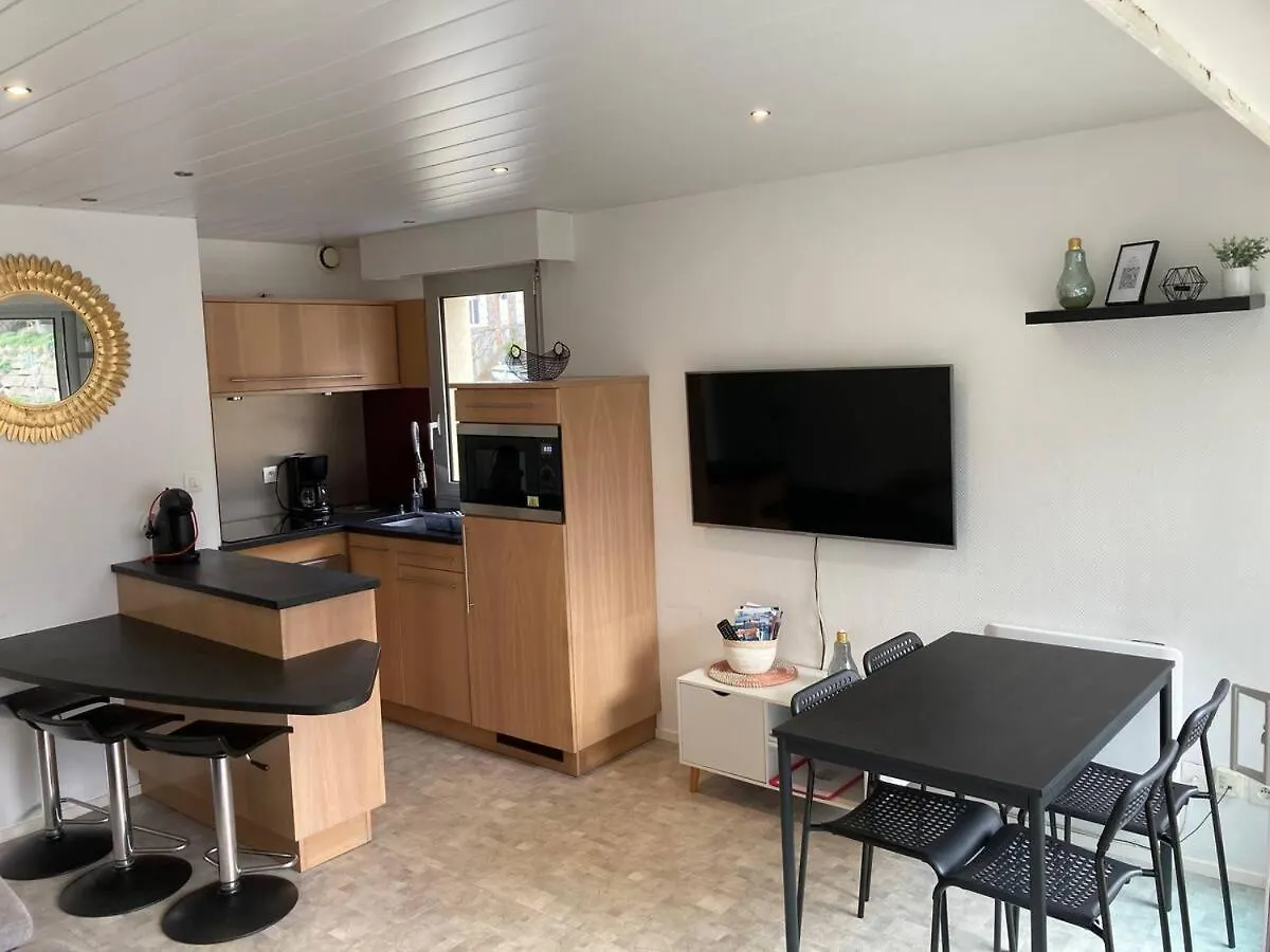 Apartment Les Pieds Dans L Eau Acces A La Plage Depuis La Residence Trébeurden