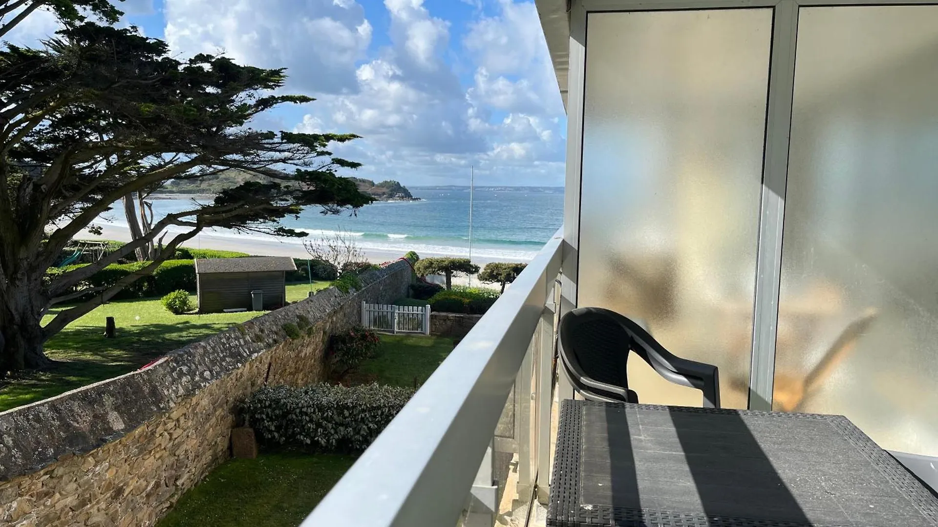 Apartment Les Pieds Dans L Eau Acces A La Plage Depuis La Residence Trébeurden